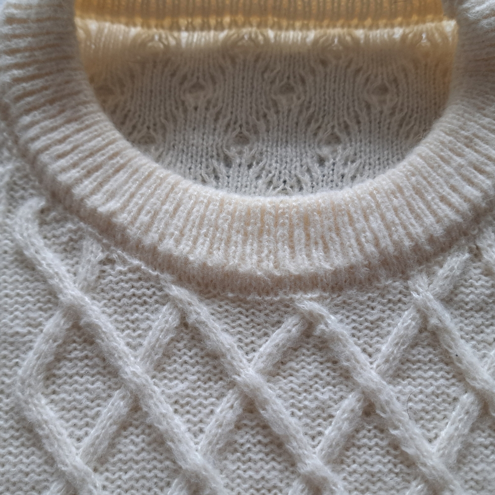 Classic Preppy Knit Sweater in Cream - Picture 4 of 11